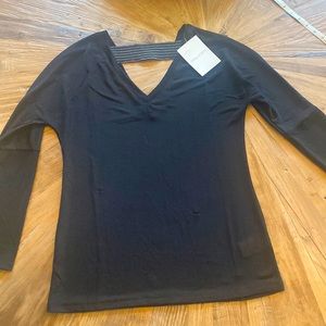 STELLA & DOT - black sheer 3/4 sleeve v-neck - size small